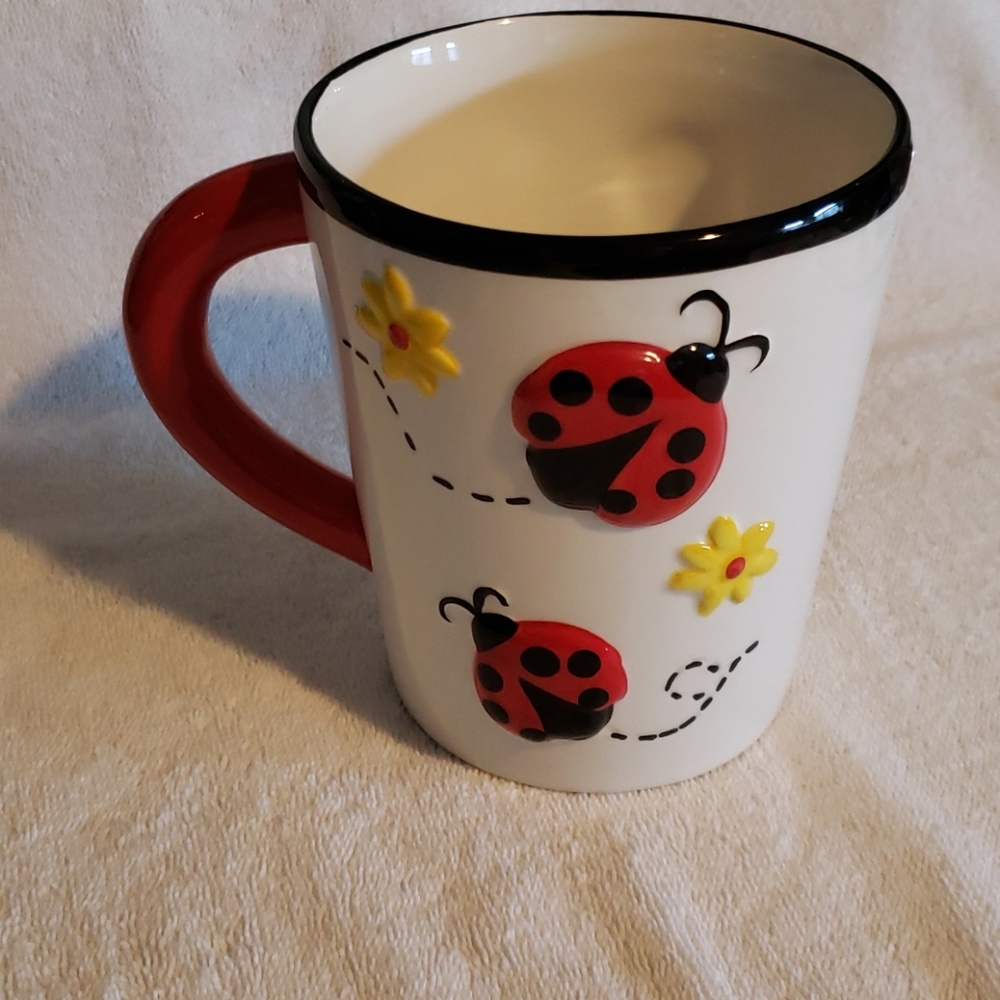 Tall lady bug planter - Picture 2 of 2